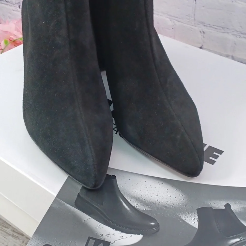 La Canadienne Suede Hero Boot NIB